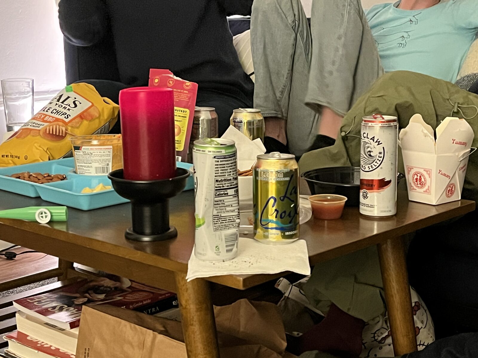 A moment from a Hearth gathering.